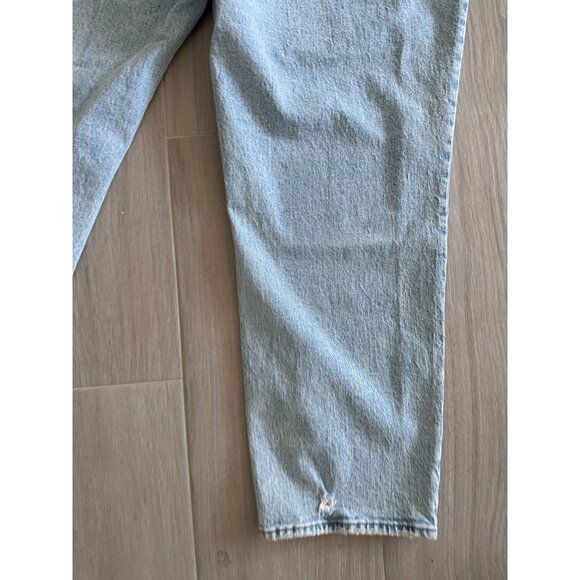 ABERCROMBIE & FITCH Light Wash 90s Straight Ultra Rise Jeans Sz 24 Plus 37" NWT - Picture 10 of 10